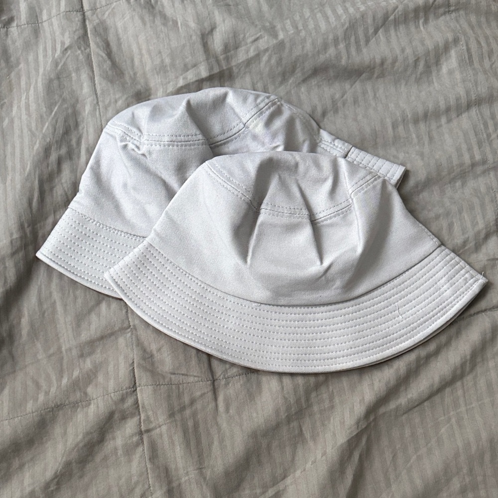🔺CLOSET SALE: EVERYTHING MUST GO🔺 Grey Bucket Hat Set of 2